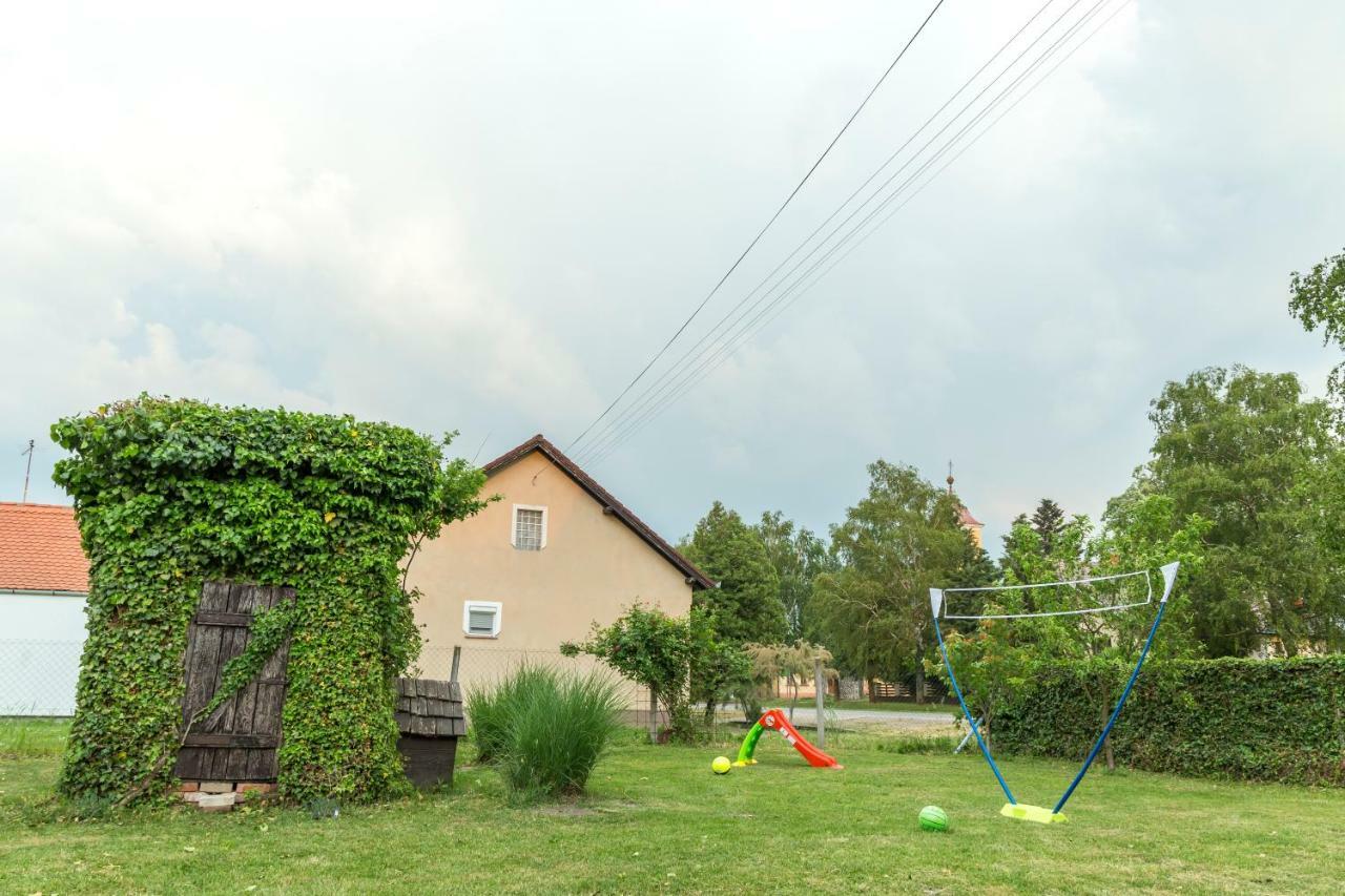 Garden Holiday Home Drenje  Zewnętrze zdjęcie